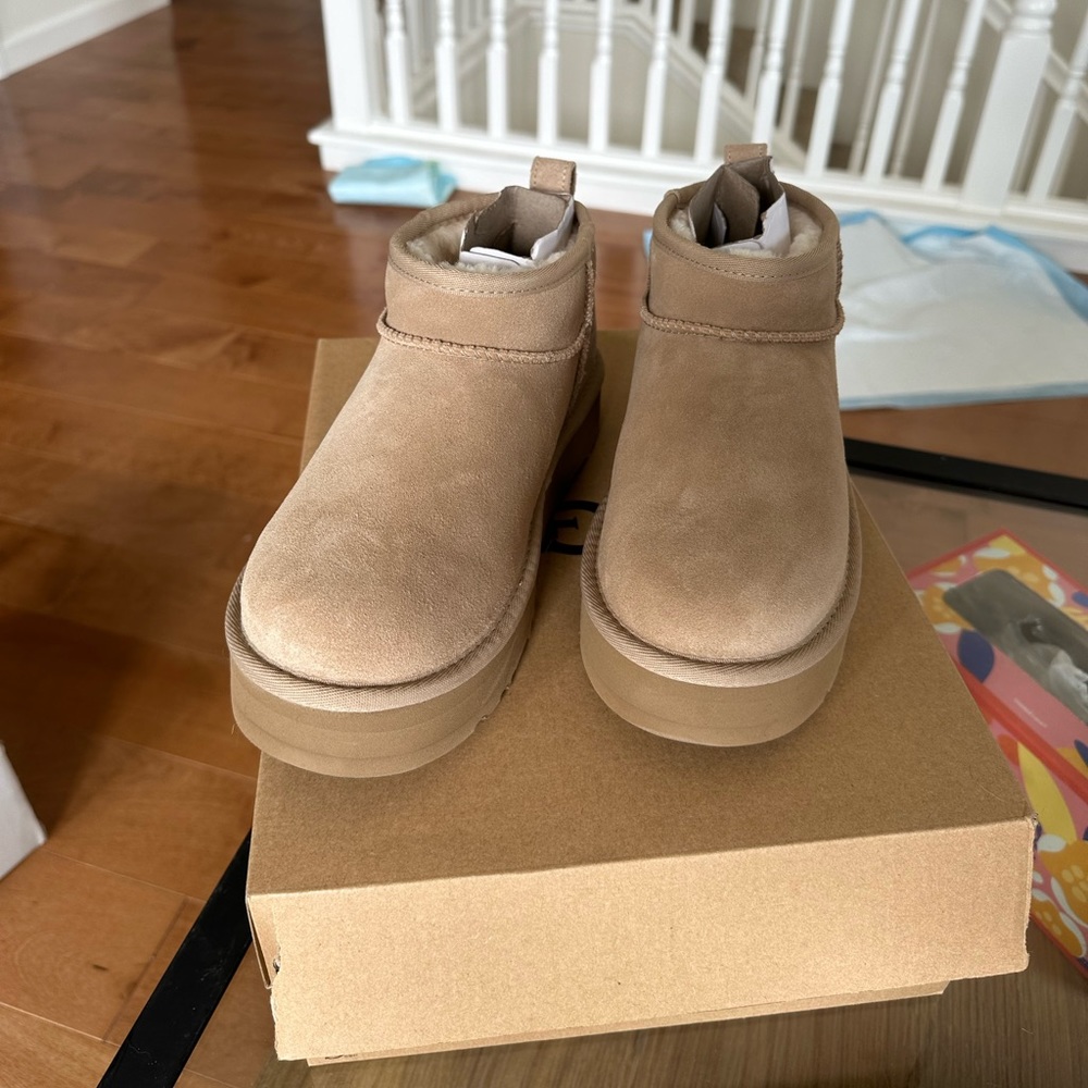 Uggs platform ultra minis